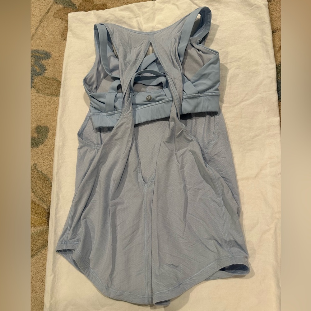 Lululemon tank top